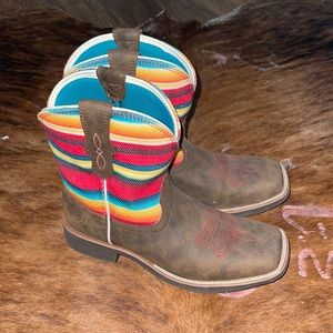 Women’s Ariat Boots Size 9